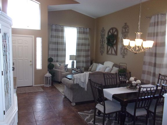 4th image of 1249 W Jersey Way