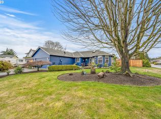 355 Tahoma Ct, Columbia City, OR