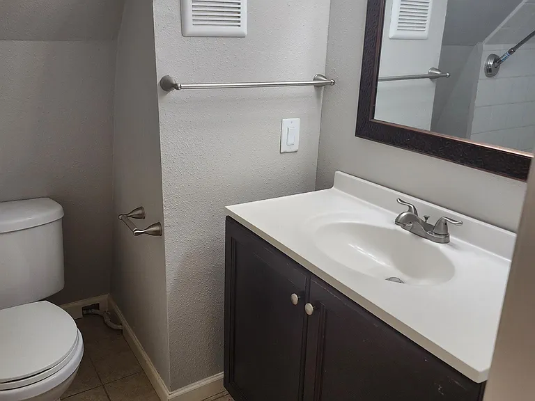 15906 Long Neck Dr — Photo 31