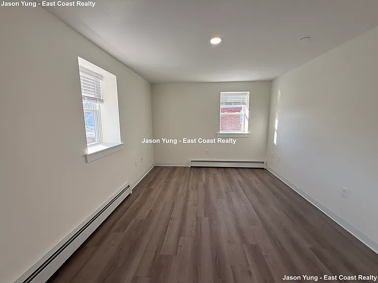 1741 Washington St #10 — Photo 13
