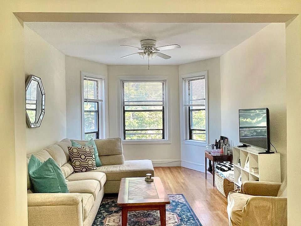 1st image of 61 Longwood Ave #9B