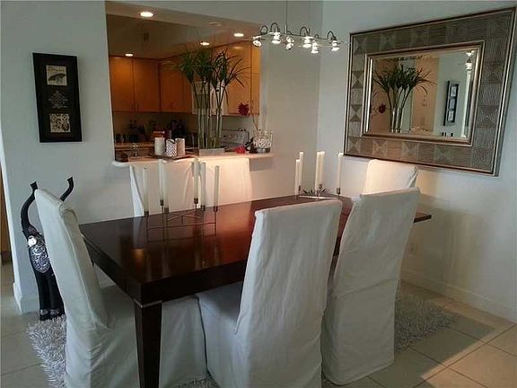 3rd image of 5600 Collins Ave APT 04R