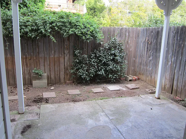 222 W Micheltorena St #8 — Photo 13