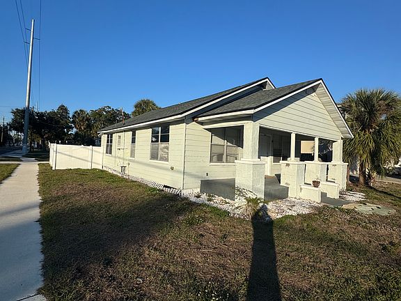 2nd image of 3519 W Bay Ave