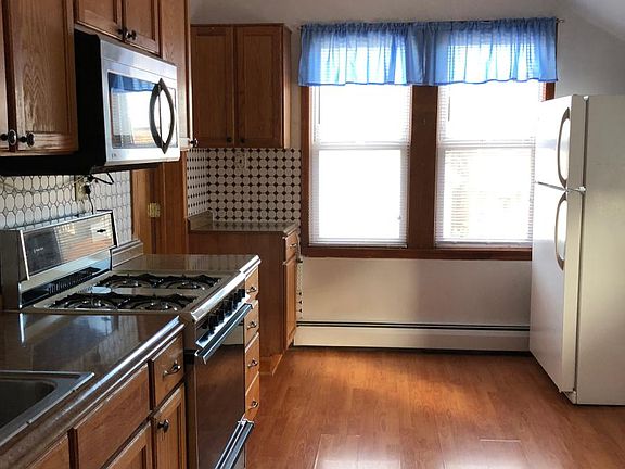 4th image of 57 Adams Ave #2F
