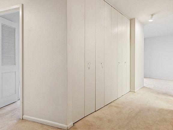 3rd image of 155 N Harbor Dr APT 2714