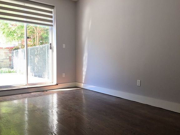 3rd image of 168 Throop Ave #7K