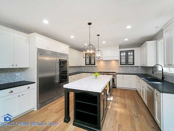 4th image of 510 Kensington Ct