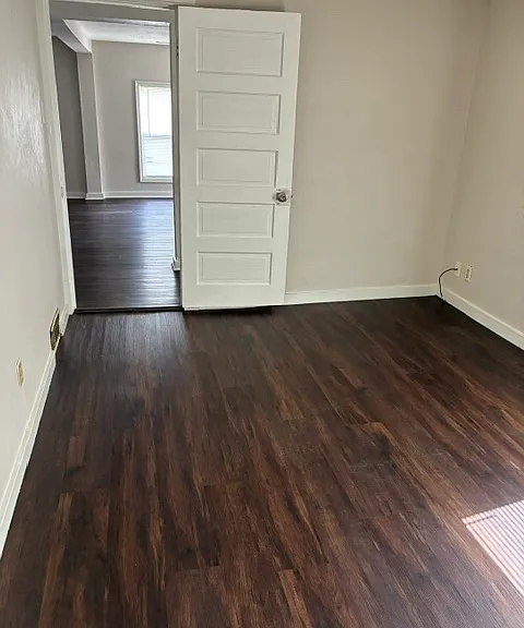 2250 Sheldon St #2 — Photo 8