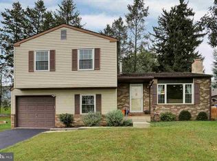 5166 Erie Rd, Harrisburg, PA 17111