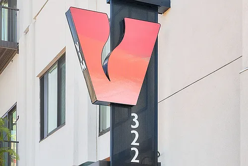 VIM Photo 1