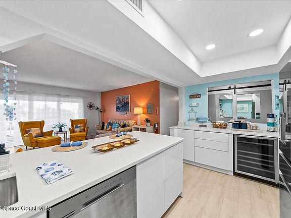 4th image of 205 Highway A1a APT 212