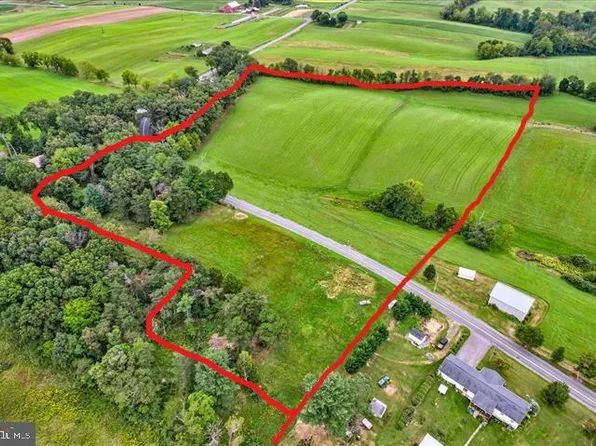 3544 Tollgate Ridge Rd, Big Cove Tannery, PA 17212