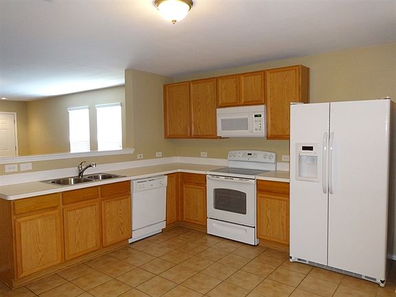 4th image of 1141 Beaverwood Ln