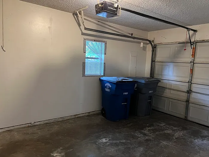 1007 Shaw St — Photo 13