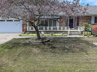 38687 Santa Barbara St, Clinton Township, MI
