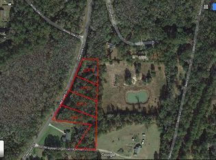 2 Lake Gale Dr, Midway, GA 31320