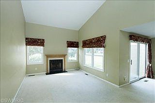 3rd image of 3608 Woodbridge Ln