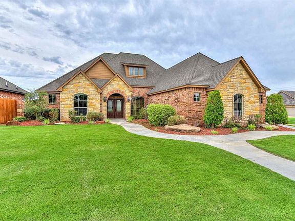2nd image of 7914 NW Brady Way