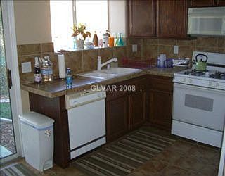 4th image of 7616 Prairie Corners Dr