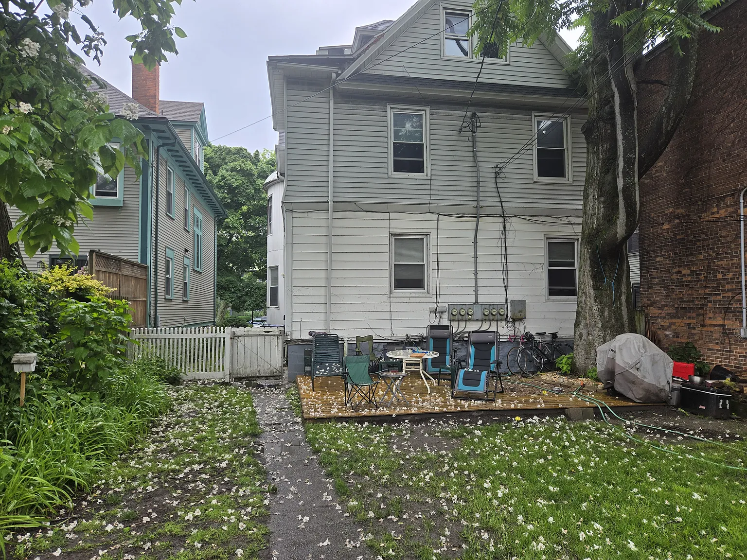 2 bed, 1.5 bath, 950 sqft, $1,600 — Photo 4
