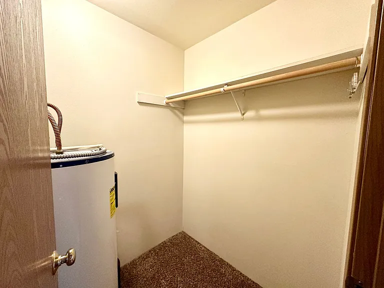 808 Juniper Ave — Photo 17