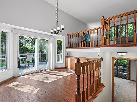 3rd image of 2315 138th Ln NW
