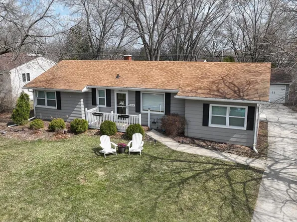 1514 South 165th STREET, New Berlin, WI 53151