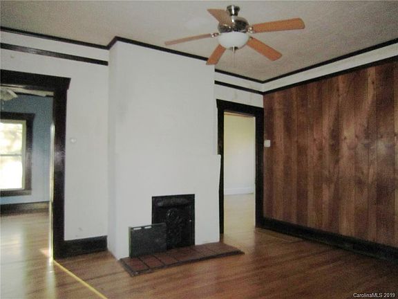 2nd image of 11 Palmer Hill Dr