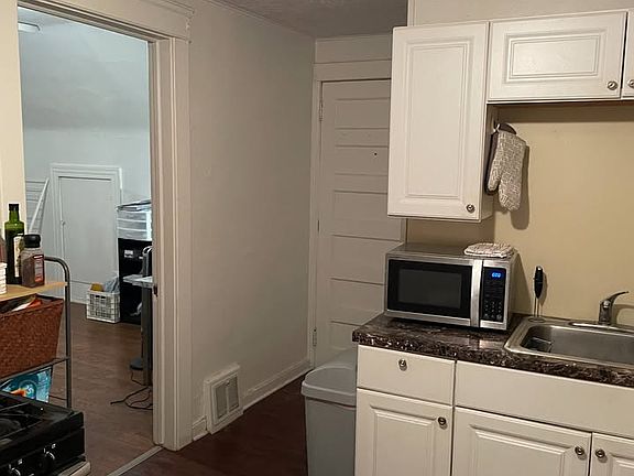 5th image of 2022 Murray Hill Rd #3