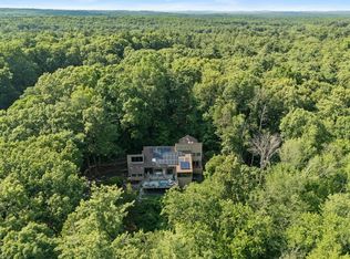 7 Hilltop Ln, Framingham, MA 01701