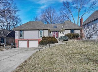 11800 W 99th Pl, Overland Park, KS 66214