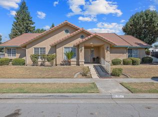 1280 E Richard Smith Ave, Tulare, CA 93274