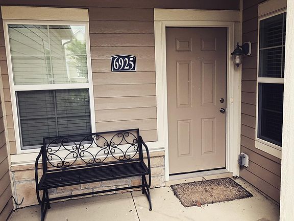 2nd image of 6925 Kinsale Ln