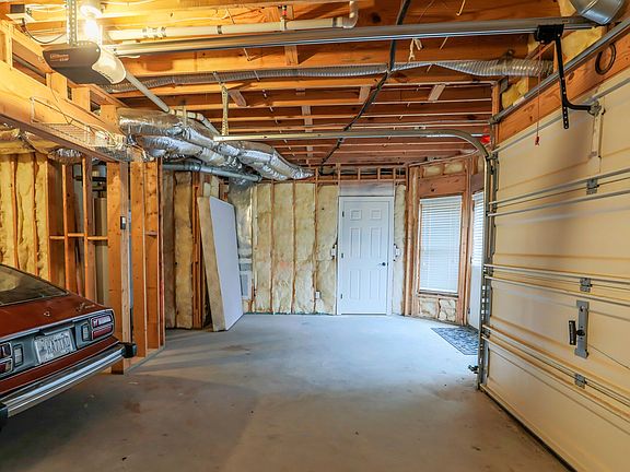4th image of 3846 Rockhaven Ct