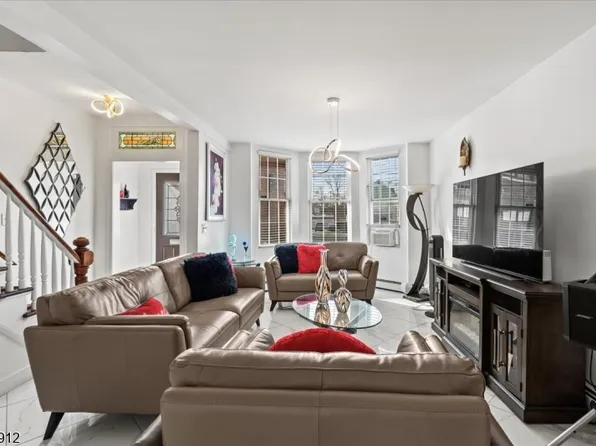 1708 46Th St, North Bergen Twp., NJ 07047