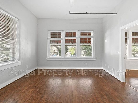 5th image of 310 S Dixie Hwy #14