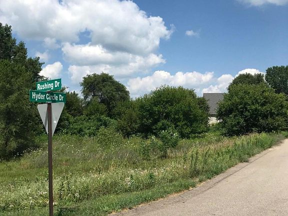 4th image of 373 Hyder Circle Dr