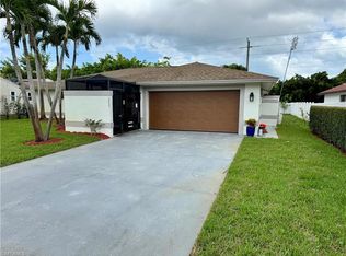 2237 Kings Lake BLVD, NAPLES, FL 34112