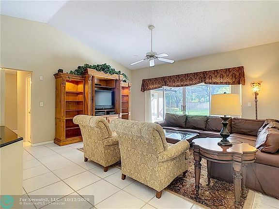 4th image of 9897 N Springs Way