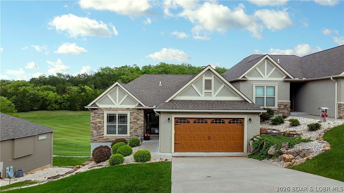 32 Ledgeview Dr