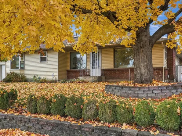 5912 N Lincoln St, Spokane, WA 99205