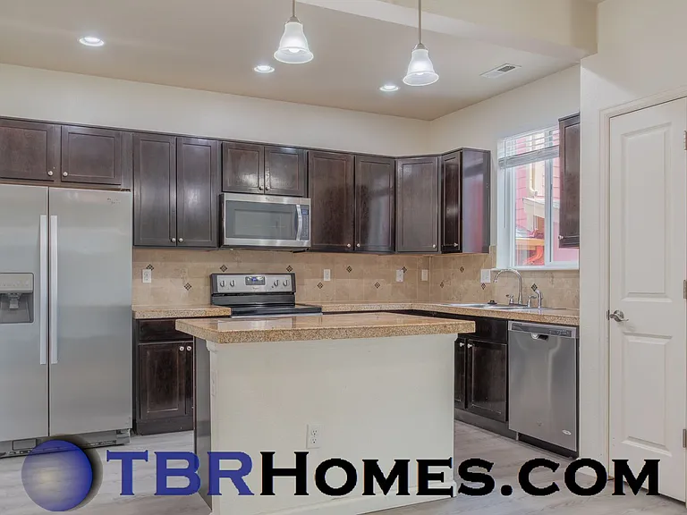 1797 Aspen Meadows Cir — Photo 7