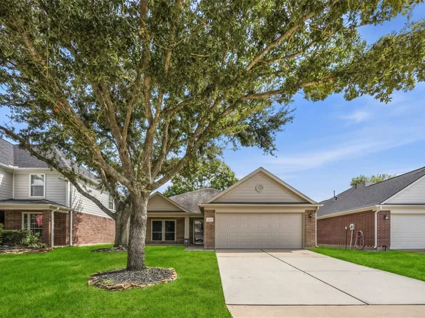 21922 Golden Cedar Dr, Cypress, TX 77433