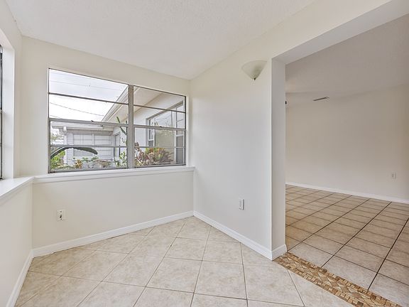 3rd image of 108 Harrison Ave