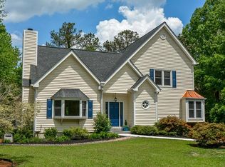 5545 Surrey Ct, Alpharetta, GA 30009