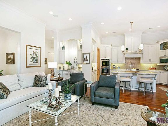 4th image of 11416 The Gardens Dr