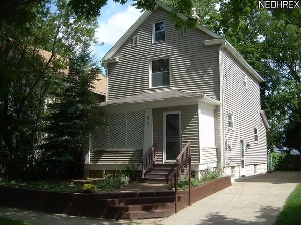 875 Avon St, Akron, OH 44310