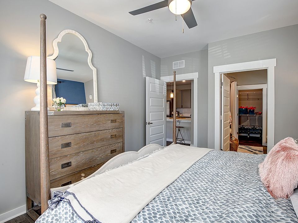 Central Island Square Apartment Rentals Daniel Island, SC Zillow