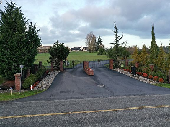 3rd image of 15 NE 92nd Ct #15